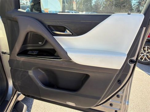 Used 2024 Lexus LX 600 4WD w/ Luxury Package image 14