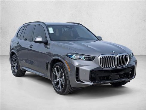 Used 2026 BMW X5 xDrive40i w/ M Sport Package AWD/4WD image 6