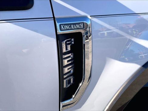 Used 2017 Ford F250 King Ranch w/ Chrome Package image 9