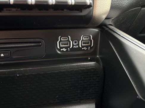 Used 2019 RAM 1500 Laramie image 25