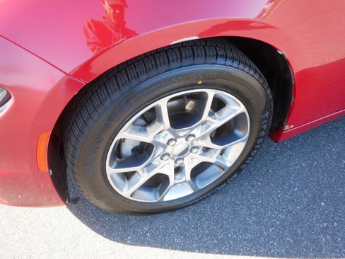 Used 2015 Dodge Charger SXT w/ AWD Plus Group image 16