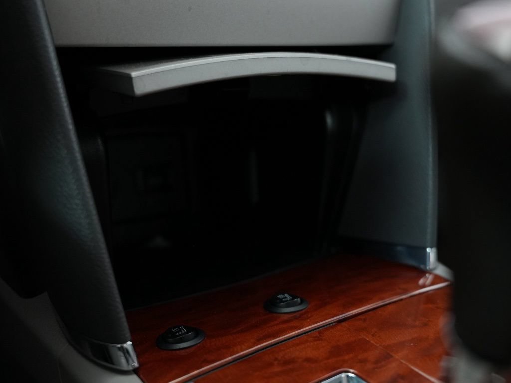 Used 2009 Toyota Camry SE FWD image 26