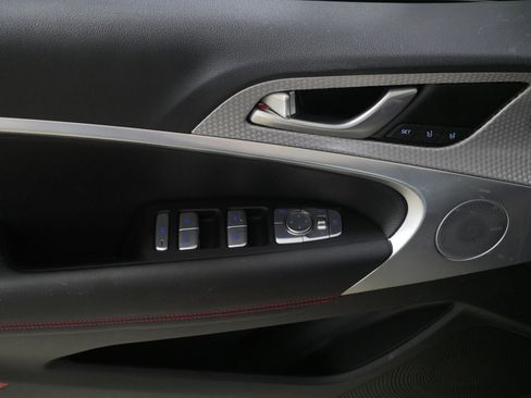 Used 2023 Genesis G70 2.0T w/ Sport Prestige Package image 19