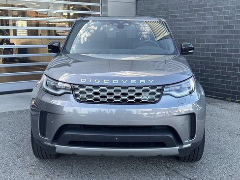 Certified 2025 Land Rover Discovery S AWD/4WD image 2
