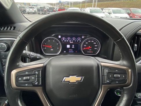 Used 2023 Chevrolet Silverado 3500 High Country w/ LPO, Hitch Package image 13