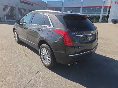 Used 2018 Cadillac XT5 AWD image 6