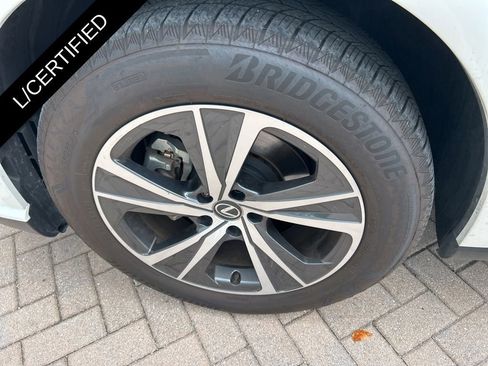 Used 2025 Lexus RX 350 Premium w/ Accessory Package (Z1) FWD image 12