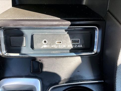 Used 2023 Subaru Ascent Onyx Edition image 27