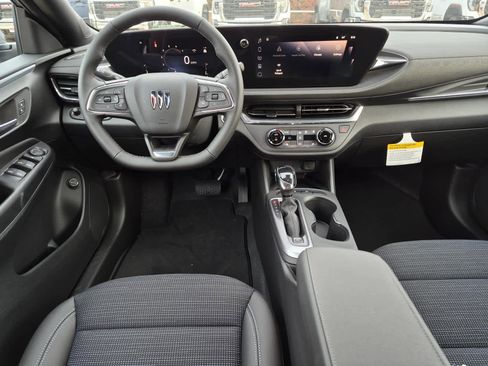 New 2026 Buick Envista Preferred w/ Convenience I Package image 10