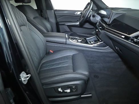 Certified 2024 BMW X7 M60i w/ Executive Package AWD/4WD image 36