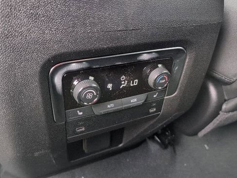 New 2026 Chevrolet Suburban LT w/ Comfort Package image 6