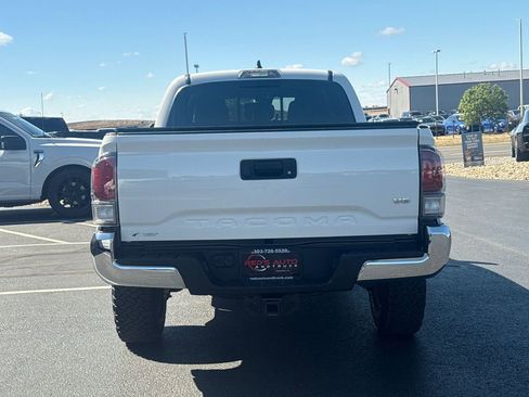 Used 2023 Toyota Tacoma TRD Off-Road AWD/4WD image 23
