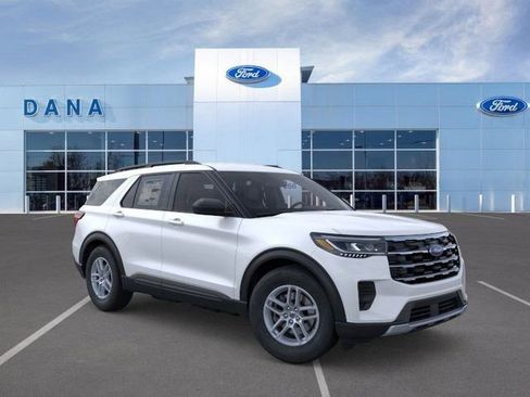 New 2026 Ford Explorer Active image 7
