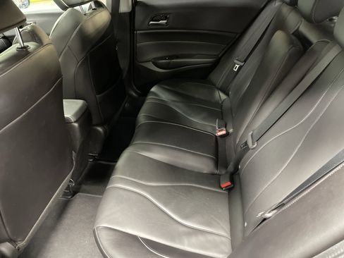 Used 2019 Acura ILX w/ Premium Package image 27