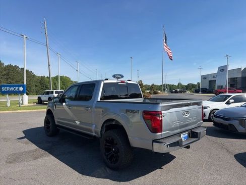 New 2026 Ford F150 XLT w/ Equipment Group 302A MID AWD/4WD image 8