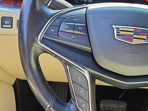 Certified 2019 Cadillac XT5 Premium Luxury w/ Driver Assist Package FWD image 23
