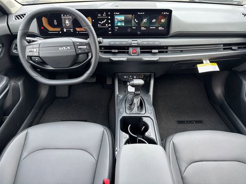 New 2026 Kia K4 EX image 22