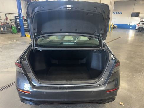 Used 2024 Honda Accord EX-L image 12