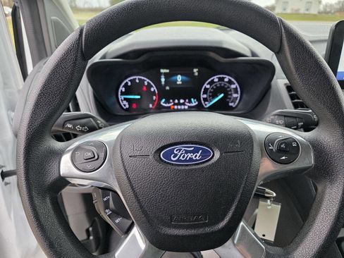 Used 2020 Ford Transit Connect XLT image 15