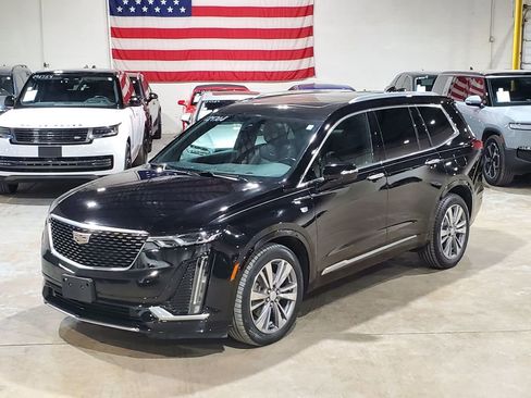 Used 2020 Cadillac XT6 Premium Luxury w/ LPO, Floor Liner Package FWD image 42