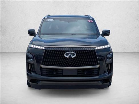 Used 2025 INFINITI QX80 Autograph AWD/4WD image 2