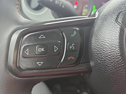 Used 2024 Jeep Wrangler Unlimited AWD/4WD image 15