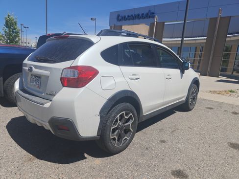 Used 2014 Subaru Crosstrek 2.0i Premium AWD/4WD image 4