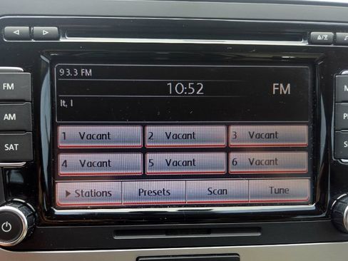 Used 2012 Volkswagen CC Sport FWD image 10