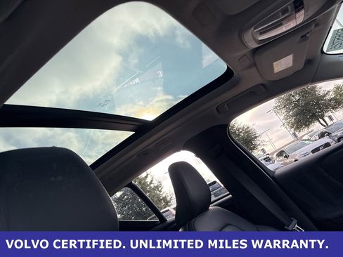 Certified 2025 Volvo XC40 B5 Plus image 14