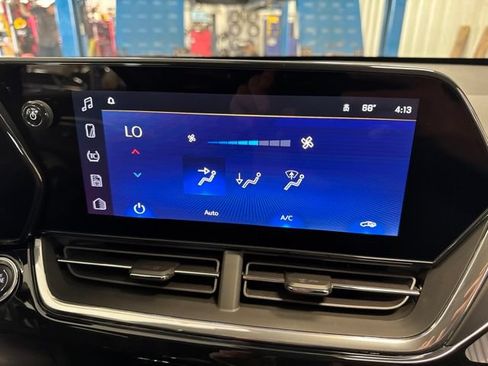 New 2026 Chevrolet Trax RS w/ Driver Confidence Package FWD image 19