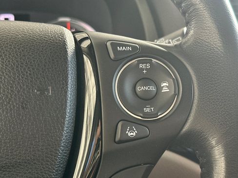 Used 2016 Honda Pilot Touring image 31