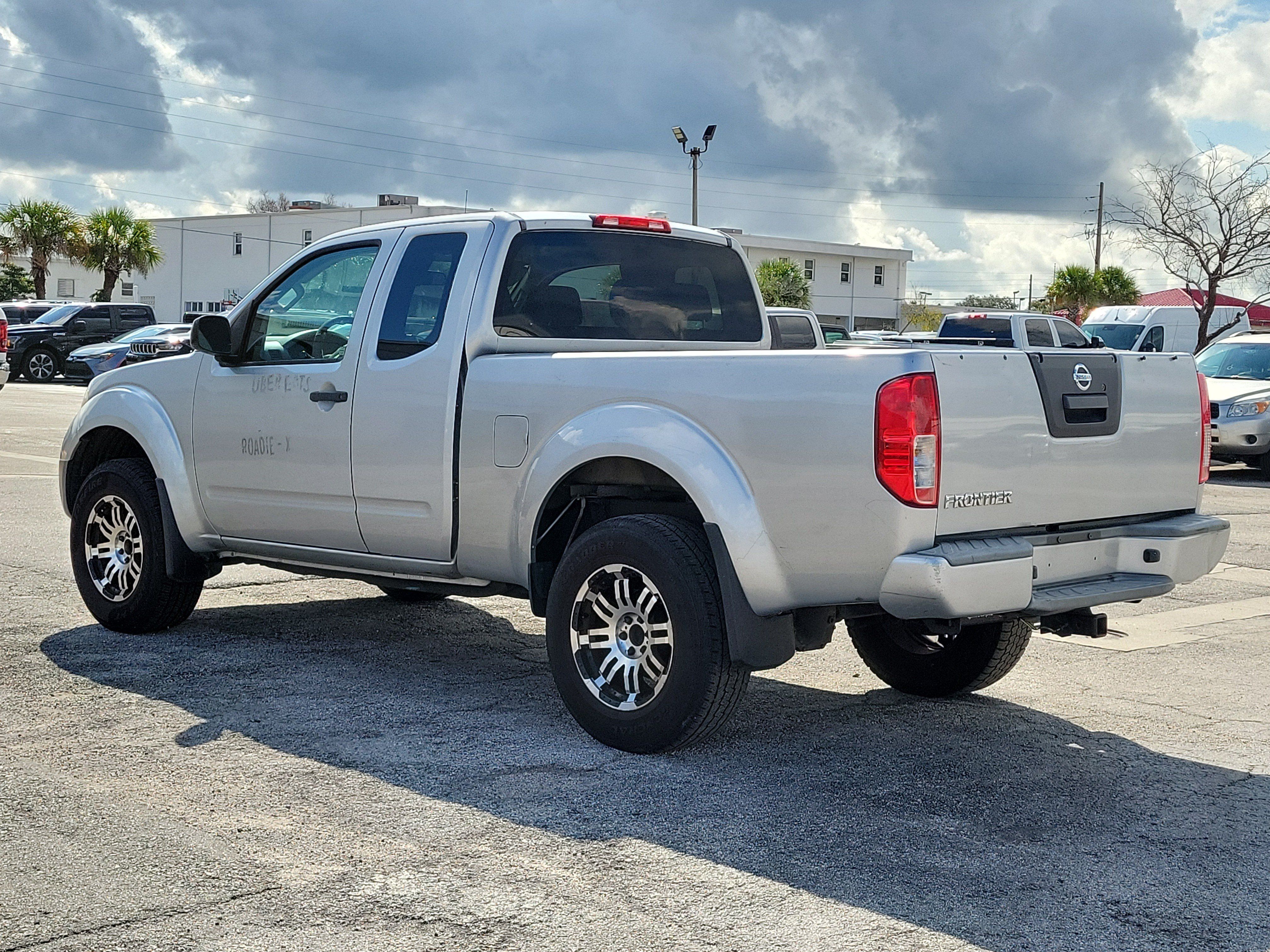 Used 2017 Nissan Frontier S RWD image 5