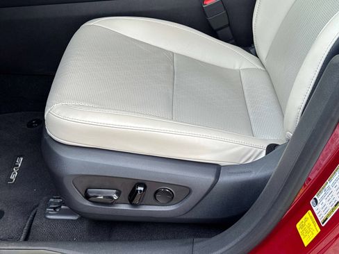 Certified 2025 Lexus RX 350 FWD image 21