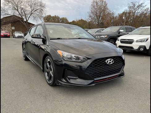 Used 2020 Hyundai Veloster Turbo image 1