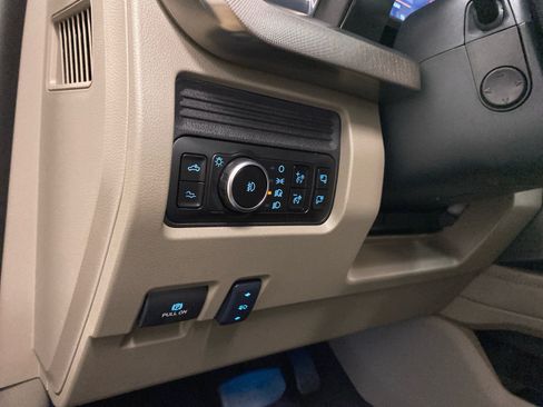 New 2026 Ford F350 Platinum w/ Platinum Plus Package AWD/4WD image 19