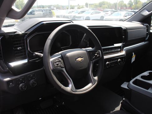New 2026 Chevrolet Silverado 1500 LT AWD/4WD image 10