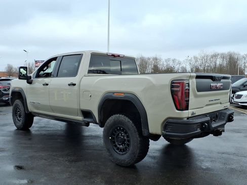 New 2026 GMC Sierra 2500 AT4X w/ AT4X AEV Edition image 9