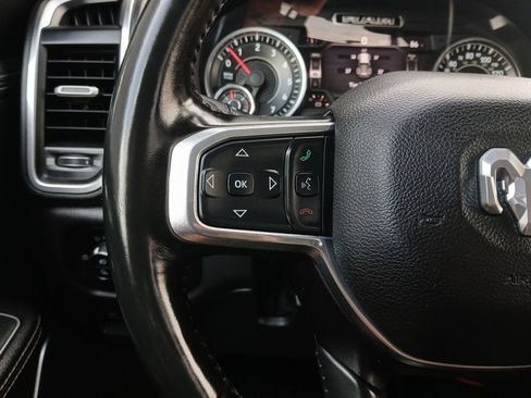 Used 2021 RAM 1500 Laramie AWD/4WD image 11