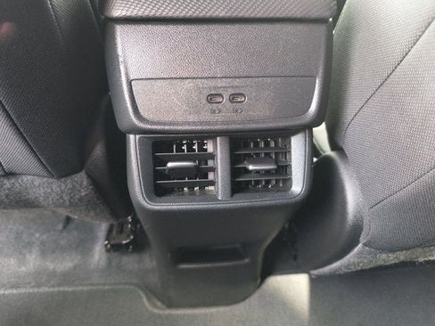 Used 2025 Chevrolet Equinox LT AWD/4WD image 19
