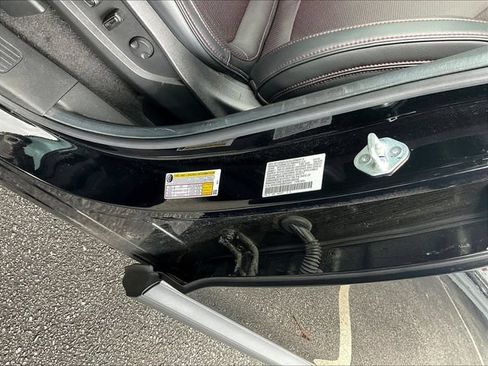 Used 2025 Honda Pilot Black Edition image 19