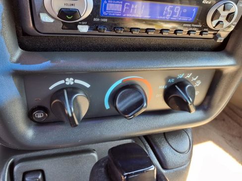 Used 1997 Chevrolet Camaro Z28 image 38