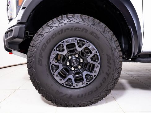 Used 2025 Ford F150 Raptor w/ Equipment Group 803A Raptor R image 11