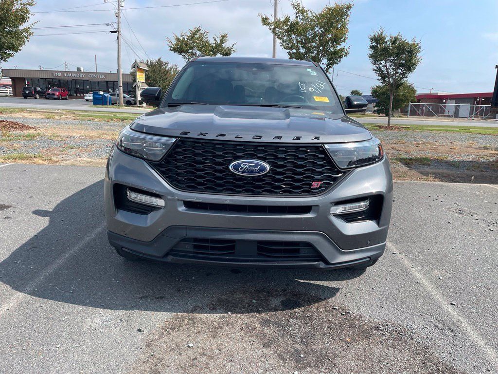 Used 2023 Ford Explorer ST w/ Equipment Group 401A AWD/4WD image 5