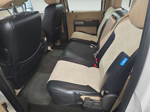 Used 2016 Ford F350 Lariat w/ Lariat Interior Package AWD/4WD image 35