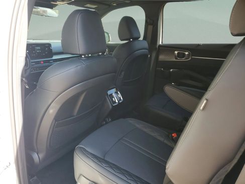 New 2026 Kia Sorento SX Prestige image 9