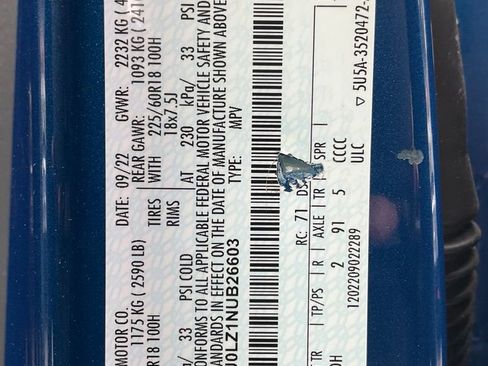 Used 2022 Ford Escape Titanium w/ Titanium Premium Package FWD image 24
