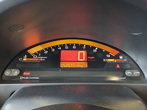 Used 2000 Honda S2000 image 17