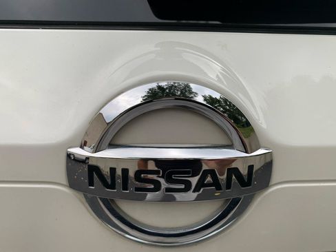 Used 2016 Nissan Rogue SV w/ SV Premium Package FWD image 30