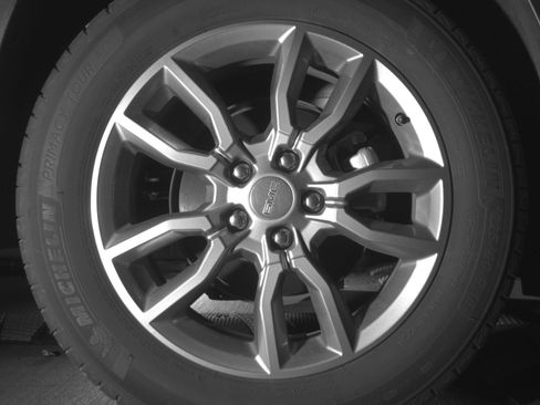 Used 2024 GMC Terrain SLT image 15