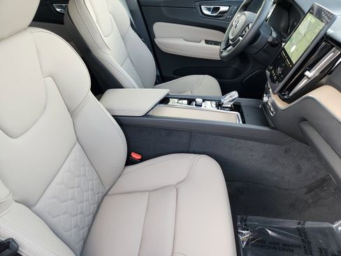 New 2026 Volvo XC60 B5 Plus w/ Protection Package Premier AWD/4WD image 5